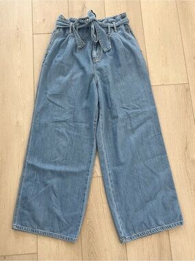 KanCan Wide Leg Flare Belted Waist High Rise Light Wash Jeans Size M